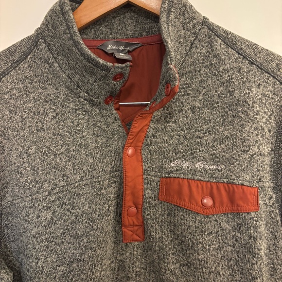 Men’s Eddie Bauer Gray and Brown Fleece Lined Pullover Sweater - Picture 2 of 3